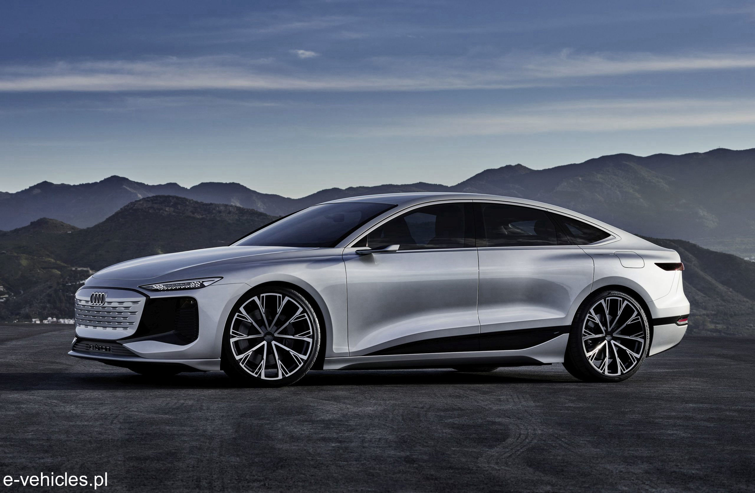 Audi A6 e-tron Konsept