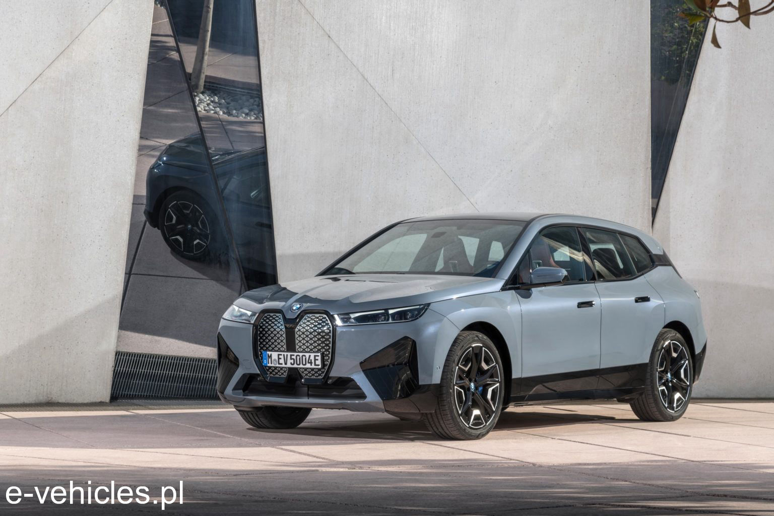 BMW iX xDrive 40