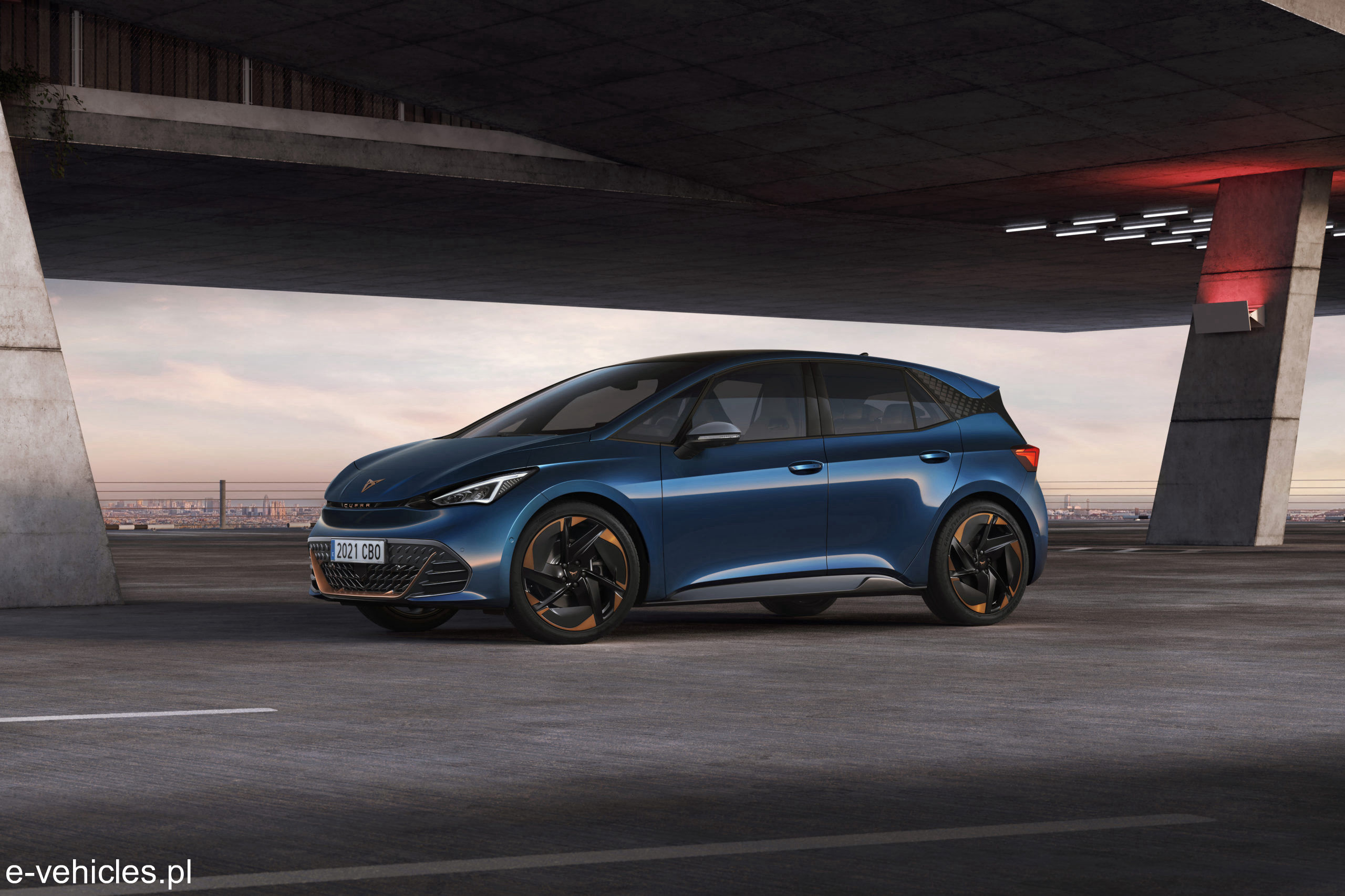 CUPRA Born 77
