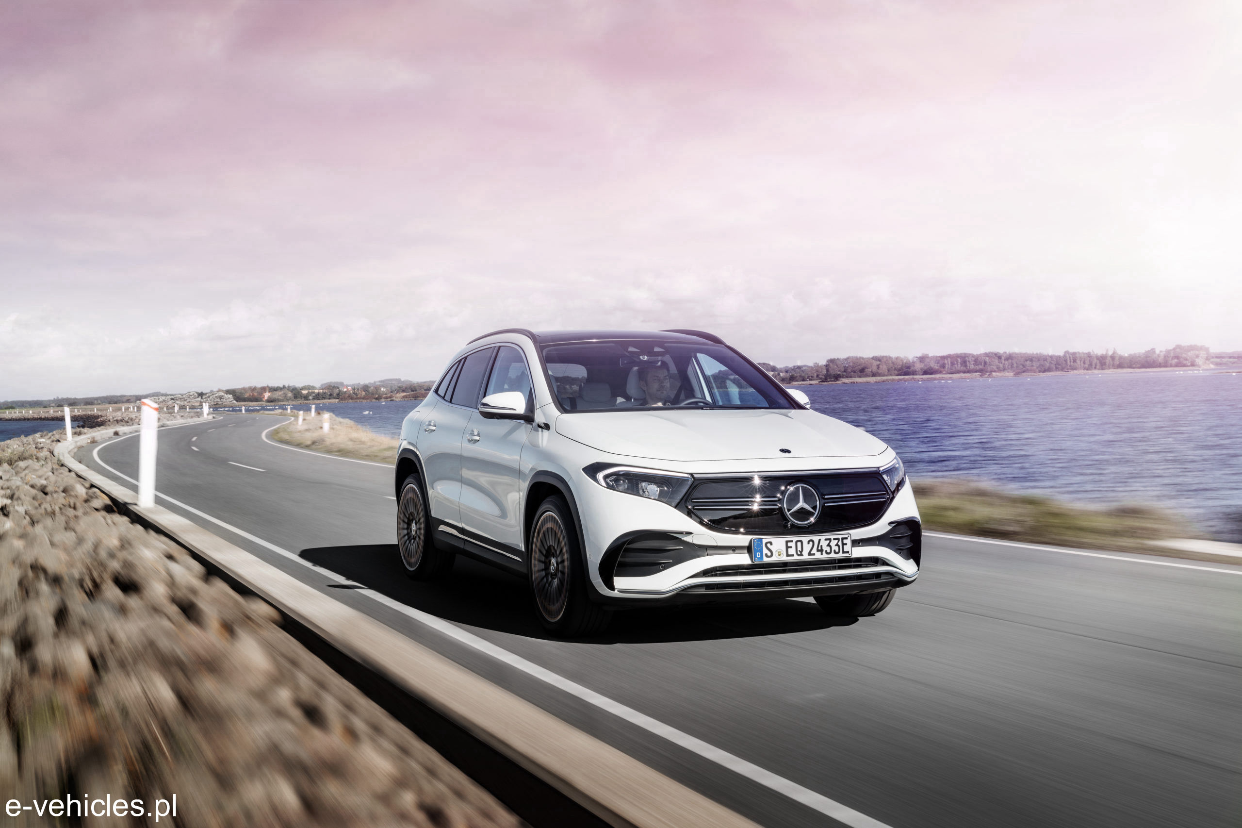 Mercedes EQA 250