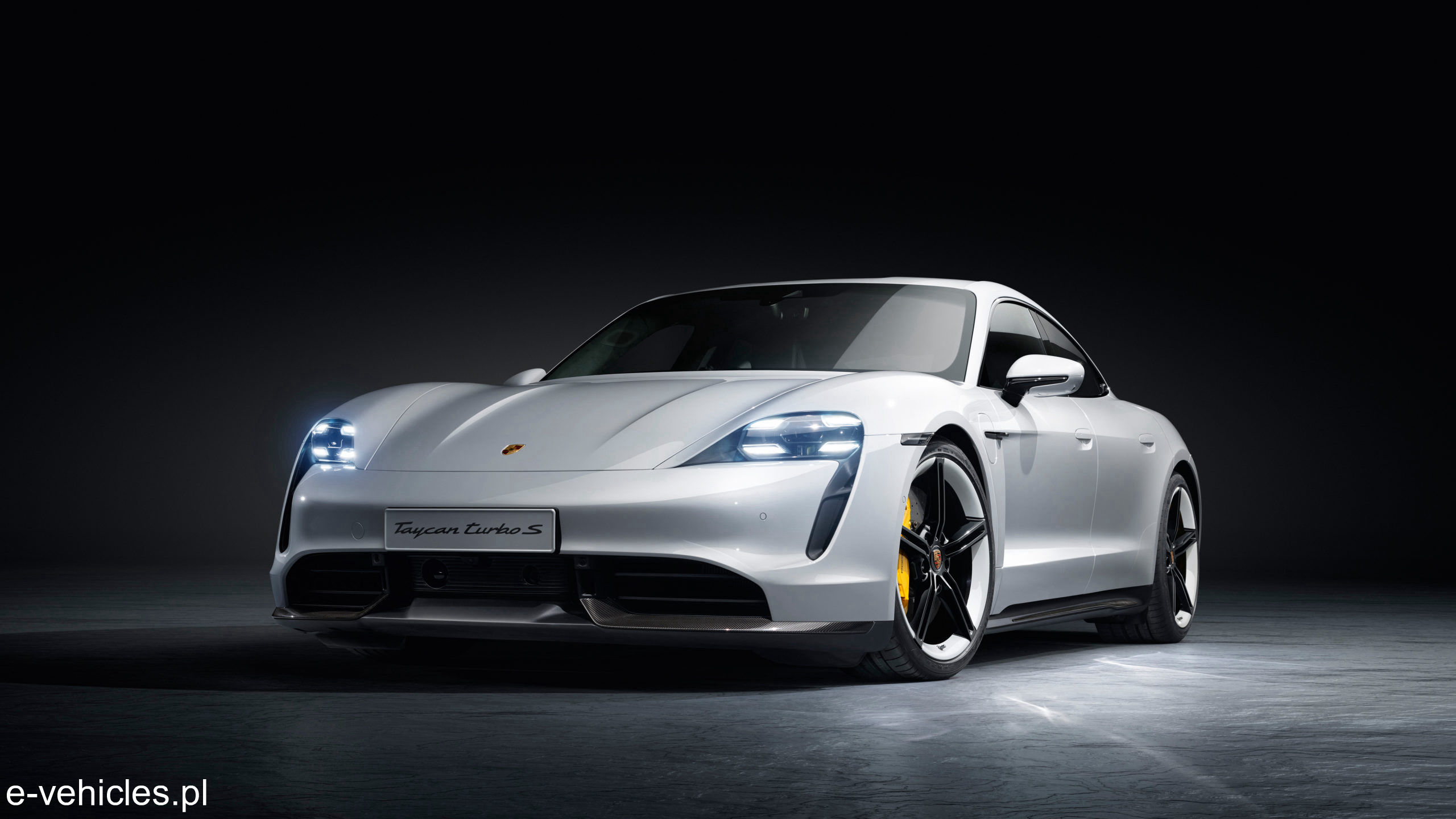 Porsche Taycan Turbo
