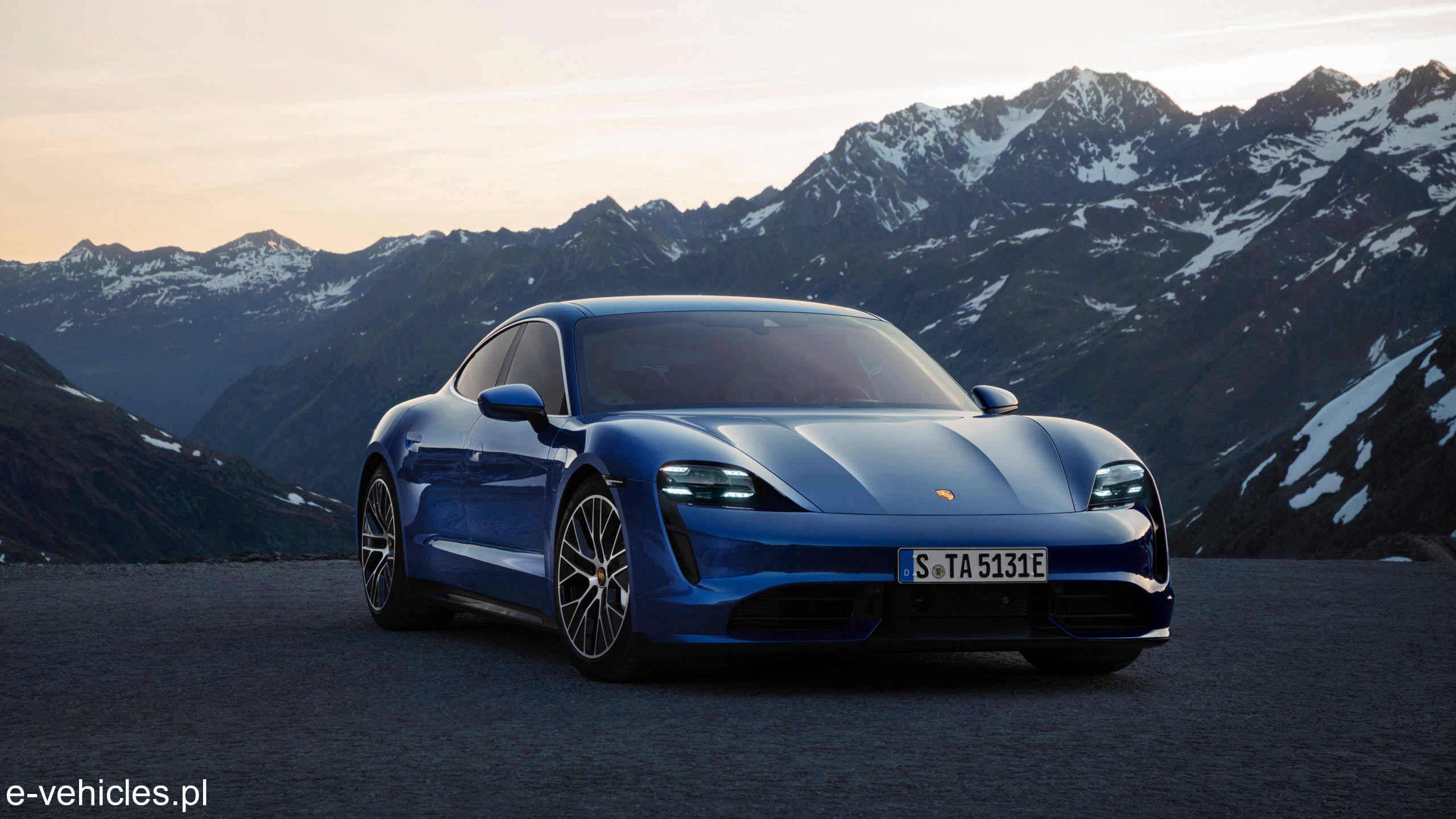 Porsche Taycan 4S Plus