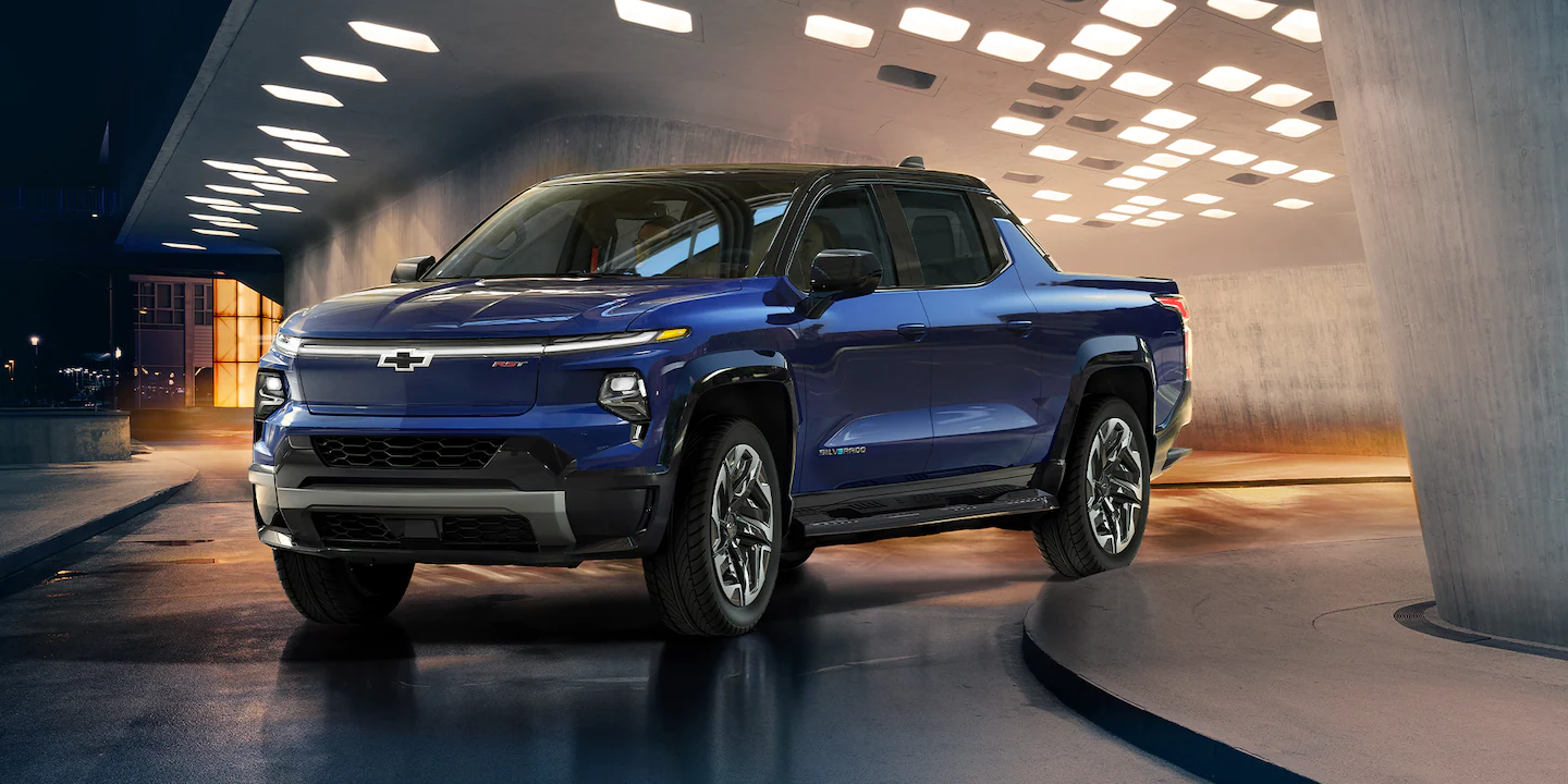 Chevrolet Silverado EV RST