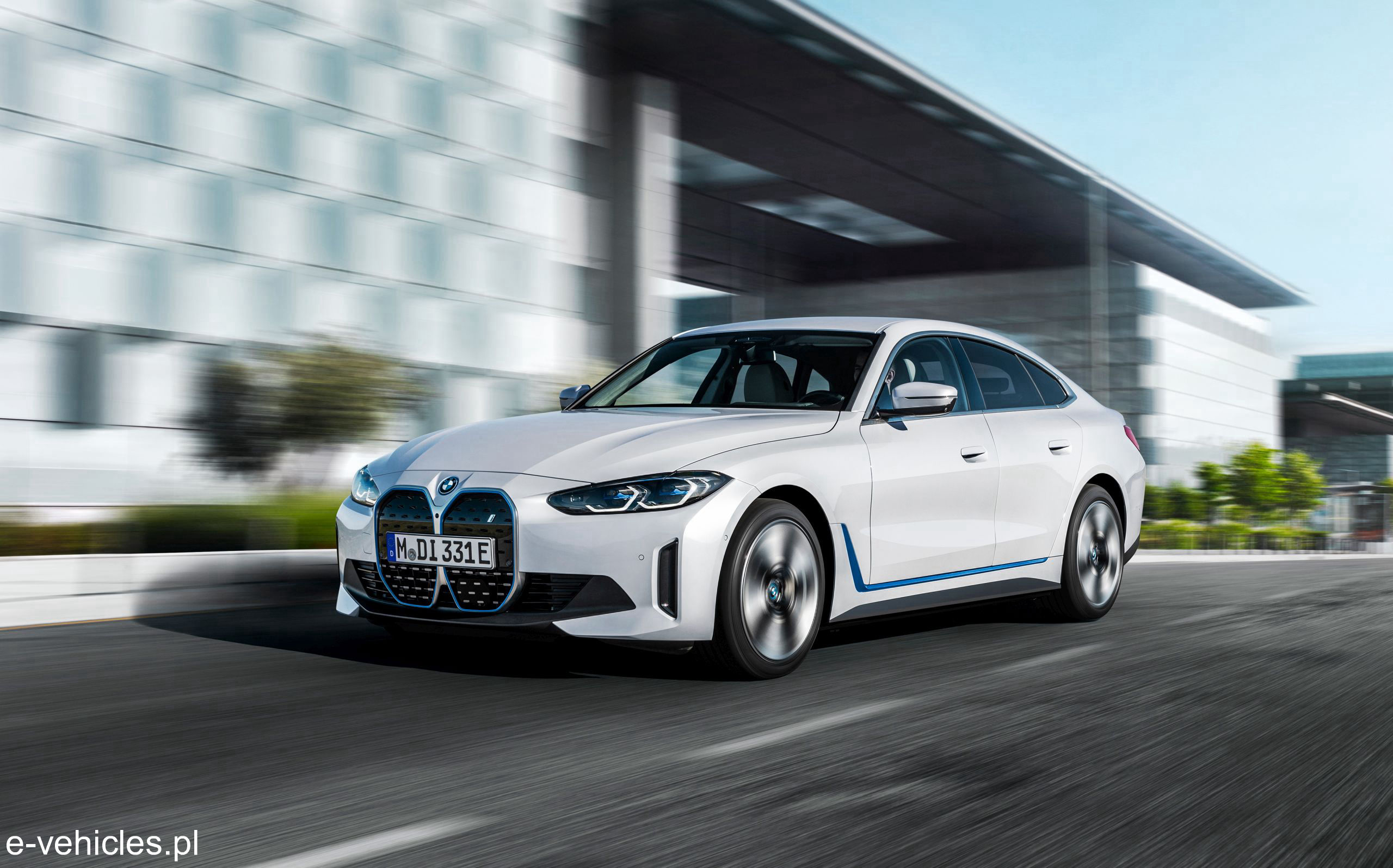 BMW i4 eDrive35